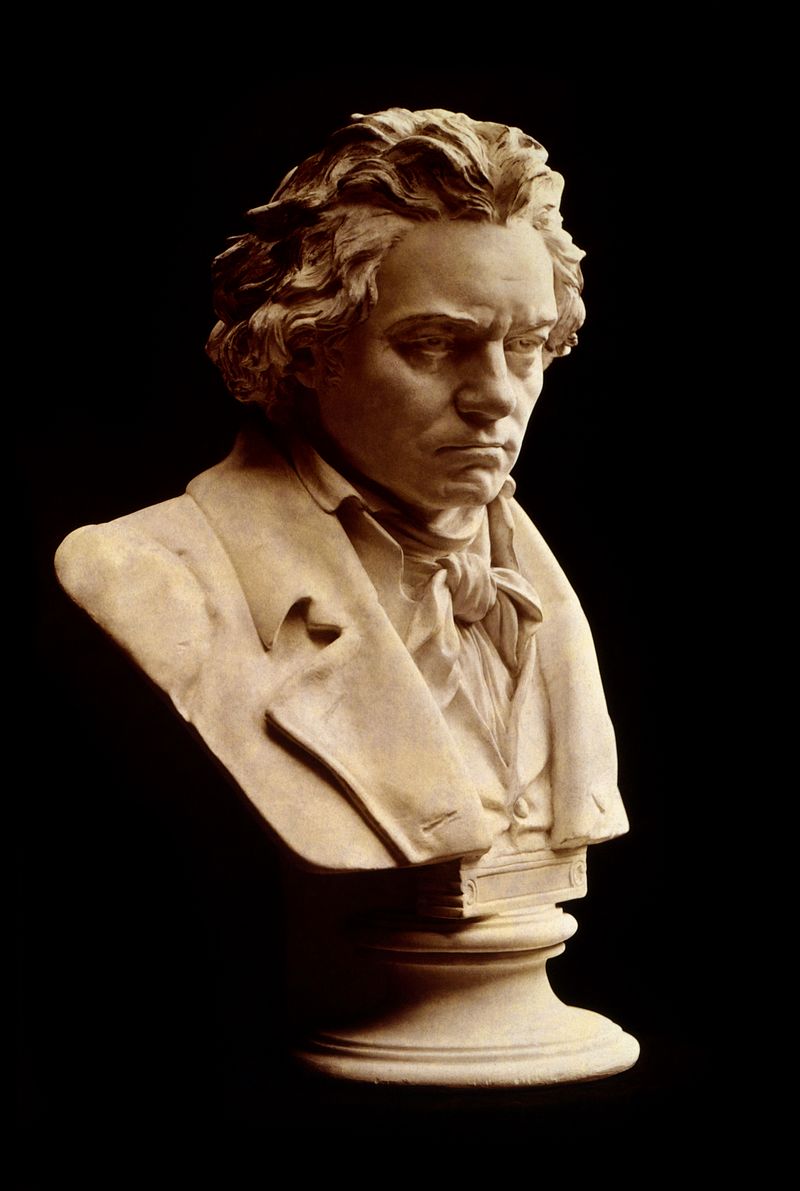 Photograph of bust statue of Ludwig van Beethoven by Hugo Hagen